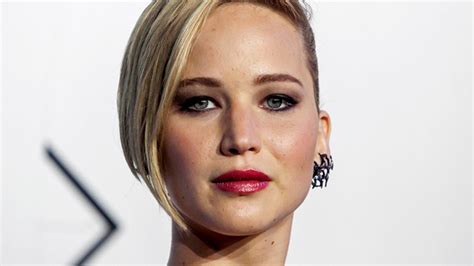 jennifer leaked nudes|Jennifer Lawrence NUDE Leaked Pics!